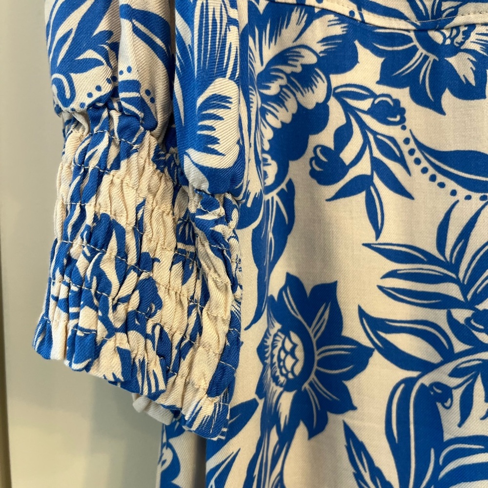 CAbi Athena Dress NWOT Medium - Picture 2 of 7
